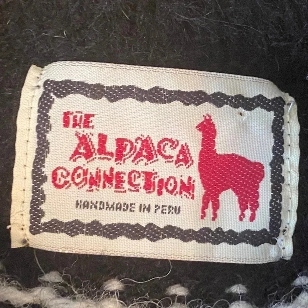Vintage Peruvian Handmade‎ Alpaca Sweater Traditional Knit Design - Picture 5 of 10